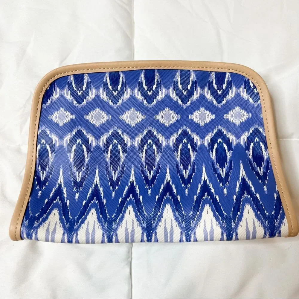 Stella & Dot Blue Ikat Makeup Bag - Picture 6 of 10